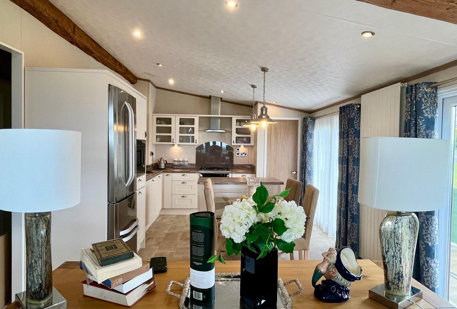 f6c34e63-90f6-4029-b388-0e613e960f0b