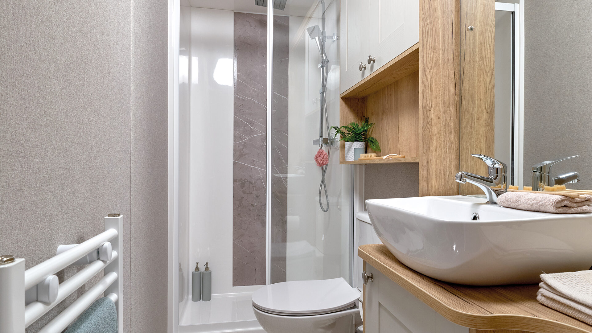 ABI_2024_BATHROOM_0177_RT_1920x1254